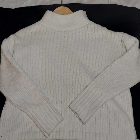 𝅺catherine Malandrino White Turtleneck Sweater M - Picture 1 of 9